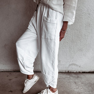 Wanda White joggers *NEW*