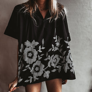 Black meadow Blouse *NEW*