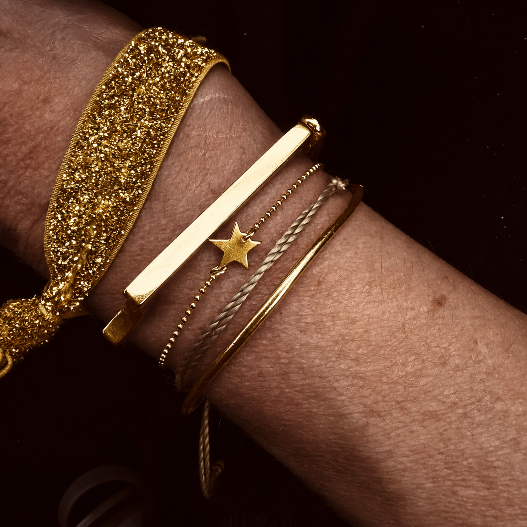 Gold glitter tie bracelets