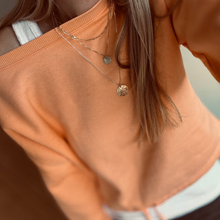 Native slightly cropped CORAL sweatshirt *relaxed style*