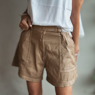 Cargo shorts TAN *NEW*