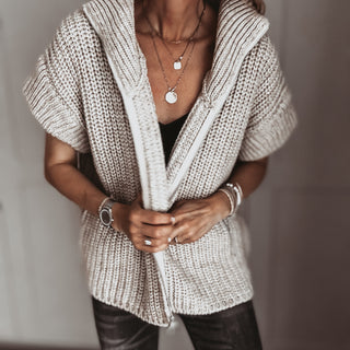 BEIGE Zip knit *NEW*