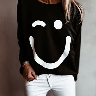 BLACK Smiley sweatshirt *relaxed style* NEW