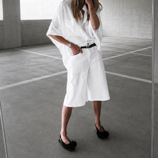 White Bermuda shorts *NEW*