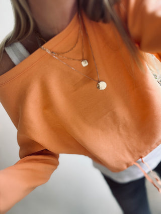 Native slightly cropped CORAL sweatshirt *relaxed style*