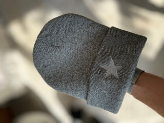 Grey marl STAR beanie *NEW*