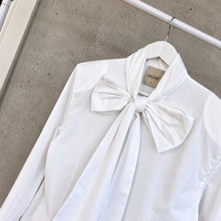 Bria WHITE bow blouse *NEW*