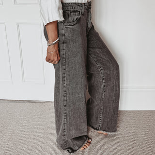 Wizz GREY jeans *NEW*