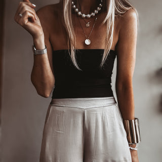 Bea Black strapless top