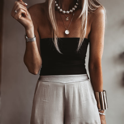 Bea Black strapless top