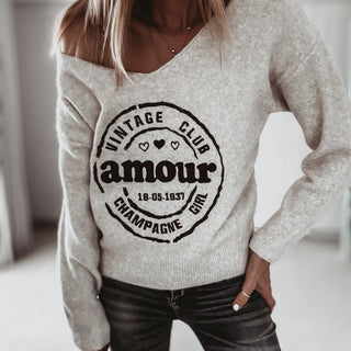 Amour V neck knit *NEW*