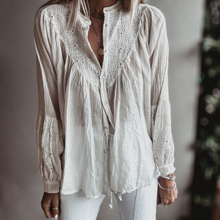 VINTAGE WHITE floaty flower blouse *NEW*