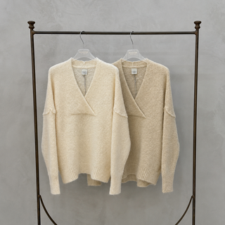 Vintage white Millie crossneck jumper *NEW*