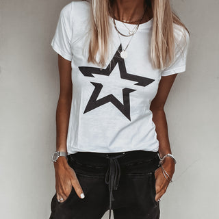 Striking star WHITE tee *fitted style* NEW
