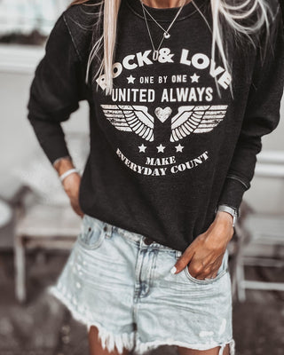 Vintage rock & love wings sweatshirt *NEW*