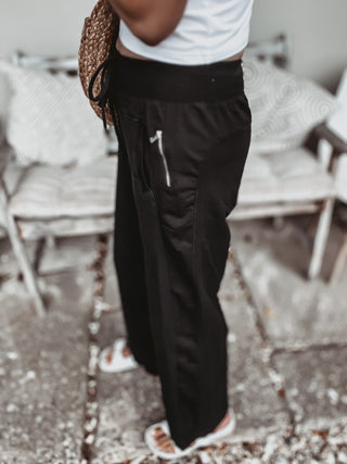 Ultimate BLACK jogger palazzo's *NEW*