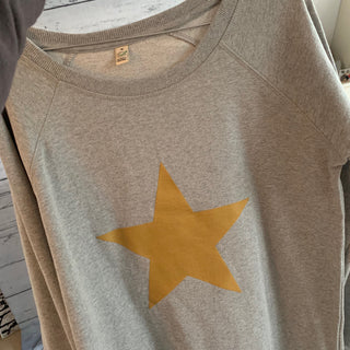 Gold star sweatshirt (medium size 12)