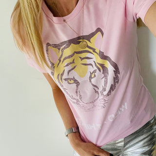 Pink lion tee (uk 12-14)