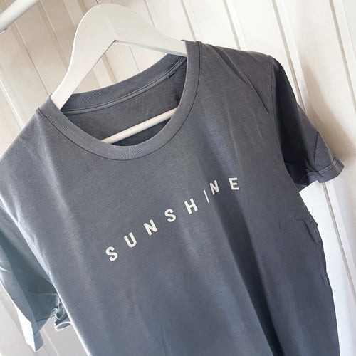 Vintage sunshine charcoal grey tee