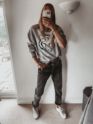 Grey tiger sweatshirt *super slouchy fit* *now half price*