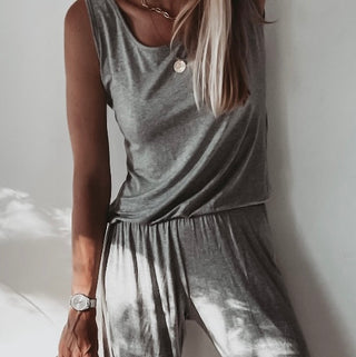 Short sleeved LIGHT GREY jumpsuit