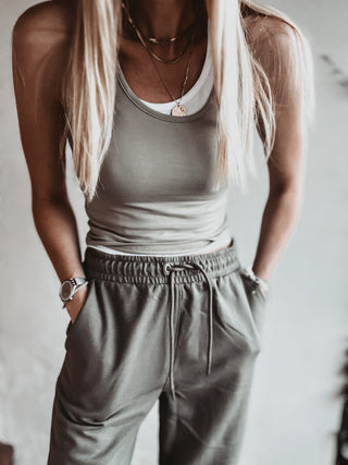 White Crop tank top *NEW*