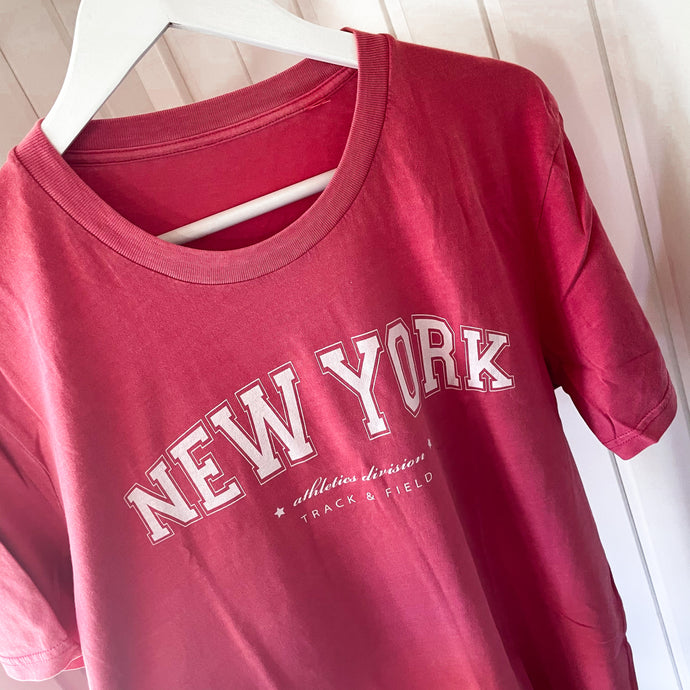 Vintage pink New York tee