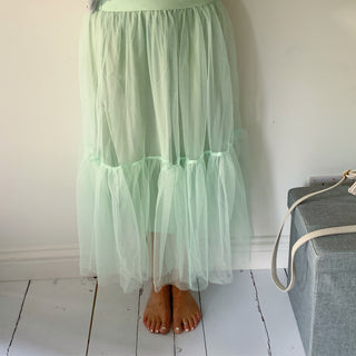 Calvi mint tulle skirt