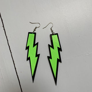Large neon yellow lightning strike earrings! 💚💚