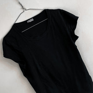 THE PERFECT BLACK TEE *new*