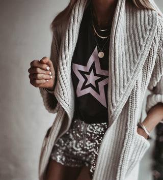 Dusty pink double star on vintage grey tee *boxy fit*