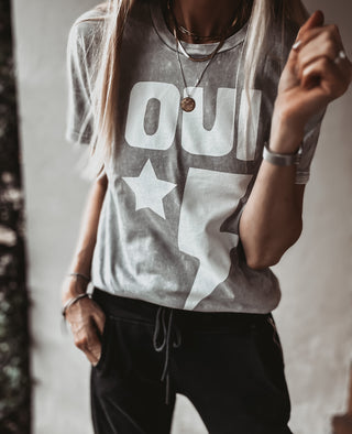 OUI light vintage grey star & strike tee *boyfriend fit*