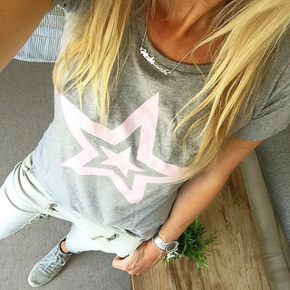 Double pink star on grey tee (M)
