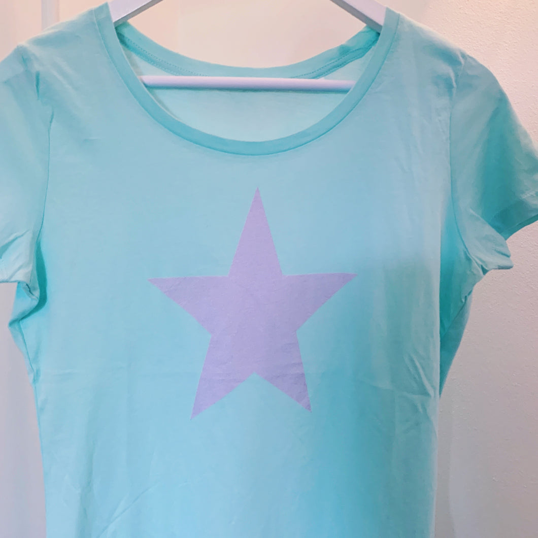 Lilac star on aqua tee (size m, uk 12)
