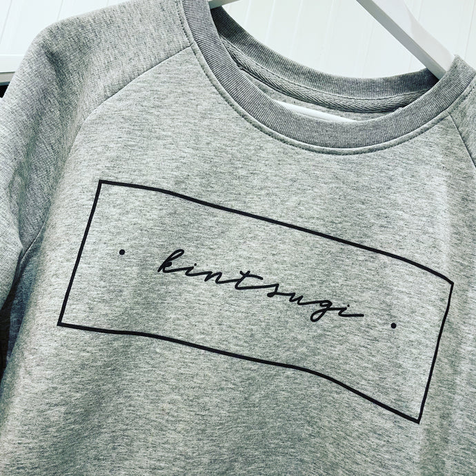 Kintsugi grey sweatshirt
