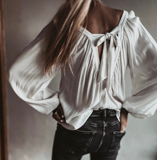Florence VINTAGE WHITE bow blouse