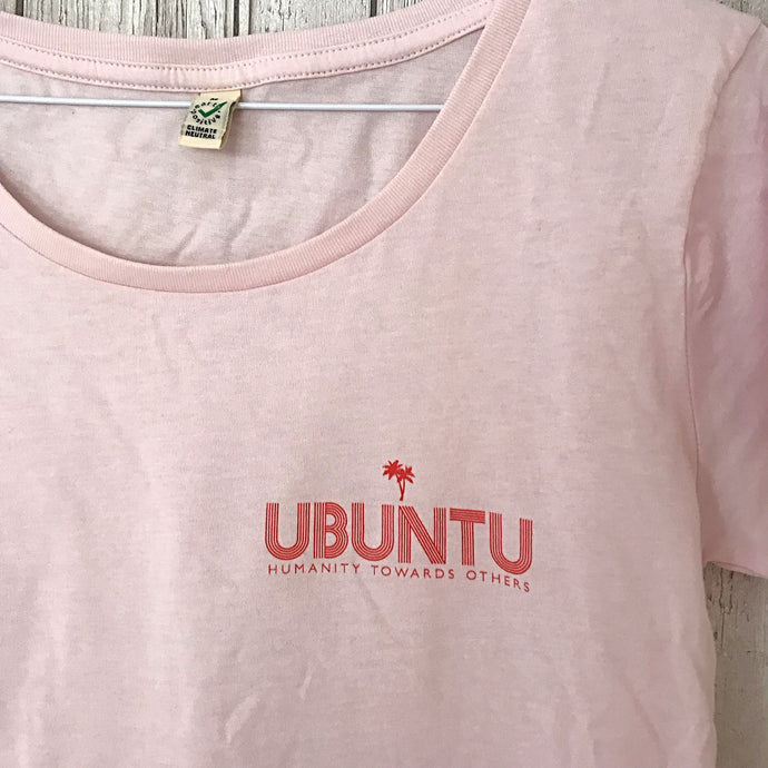 Red UBUNTU on pink tee (m)