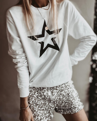 White sweatshirt with a striking black star *boyfriend fit*