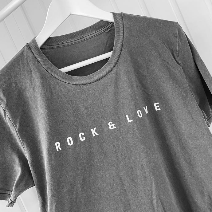 Rock & love vintage tee (sample)