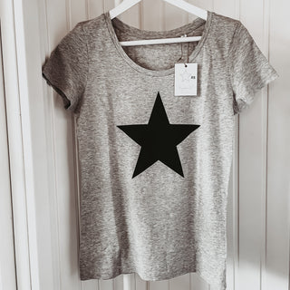 Grey star tee *fitted style*
