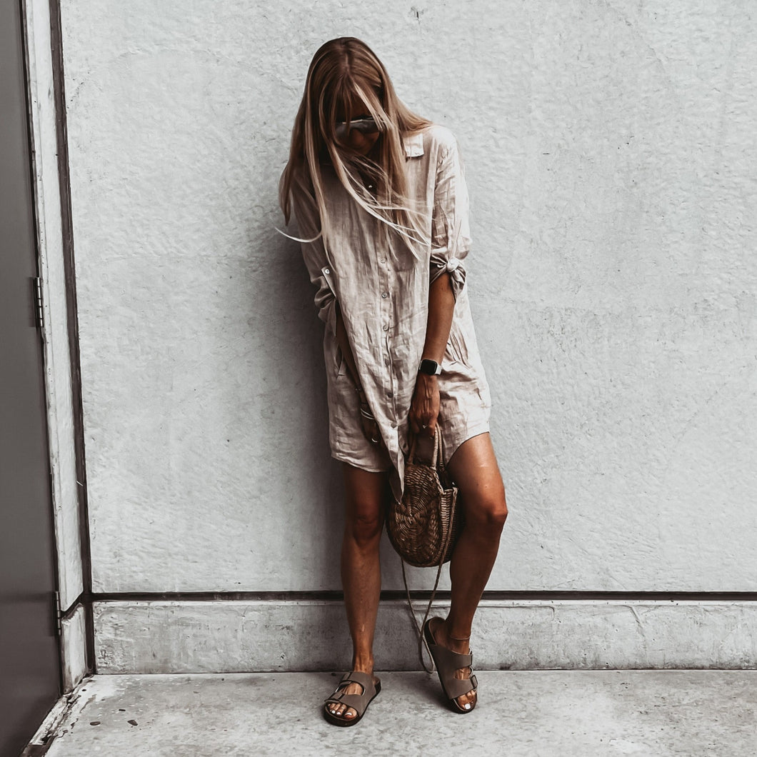 Sicily SAND linen shirt beach dress with pockets *new* *relaxed style* Lucy Dodwell Sicily SAND linen shirt beach dress with pockets *new* *relaxed style* Lucy Dodwell