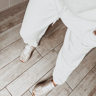 White super slouchy joggers  *new*