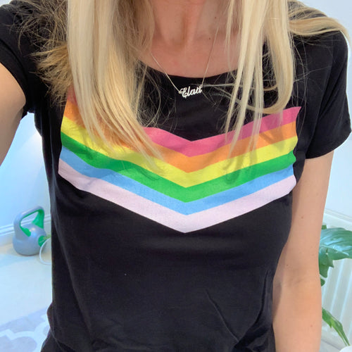 Rainbow chevron on black tee (medium size 12)