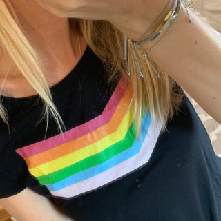 Rainbow chevron on black tee (medium size 12)